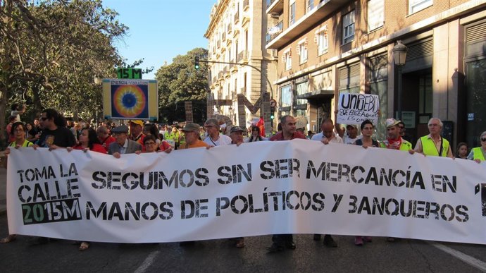 Manifestación de conmemoración del 15M en Valencia