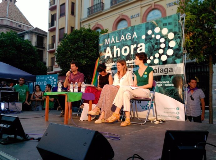 Teresa Rodríguez participa en el acto central de campaña de Málaga Ahora