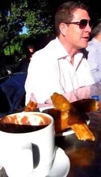 Noventa porras y chocolate para arrancar el día en la caravana de Page