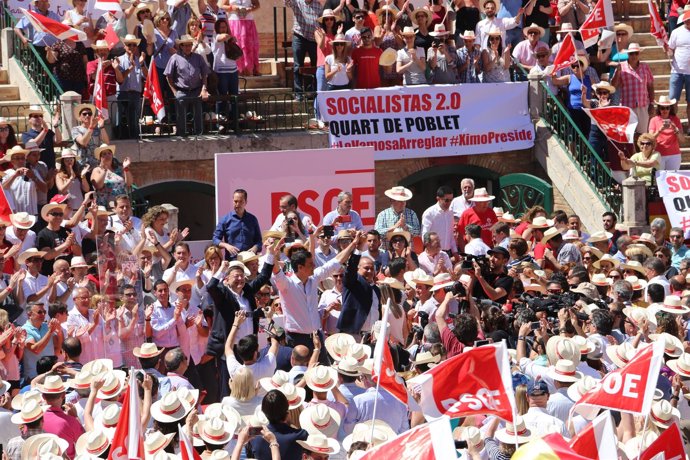 Mitin del PSOE en Valencia