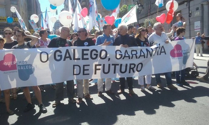 El portavoz nacional del BNG, Xavier Vence, en la manifestación de Vigo