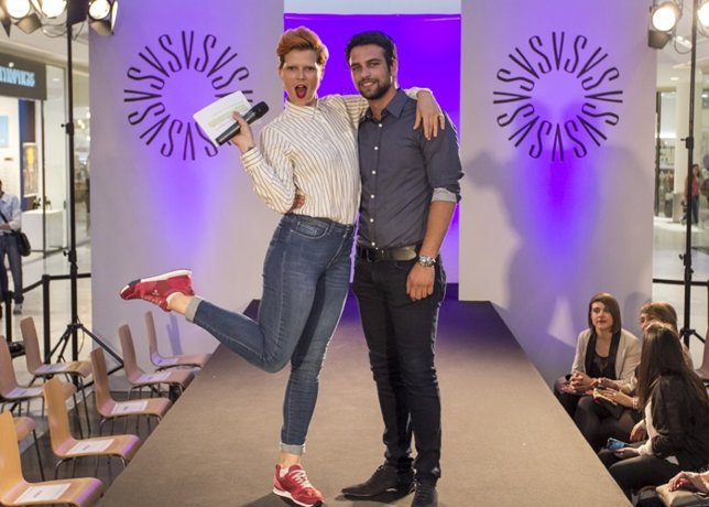 Jesús Castro y Bimba Bosé se convierten por un día en 'personal shopper'