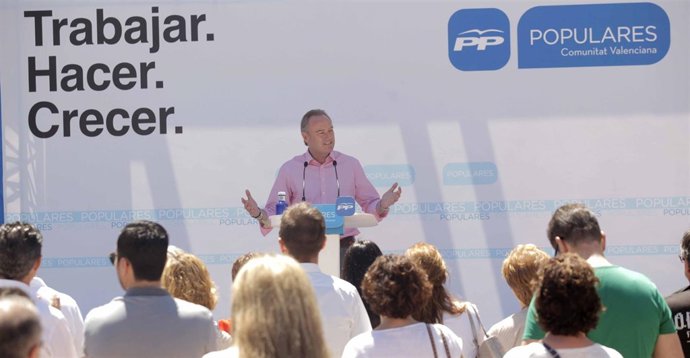 Fabra en el acto del PP en Valencia