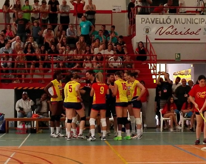 España vence a la República Dominicana