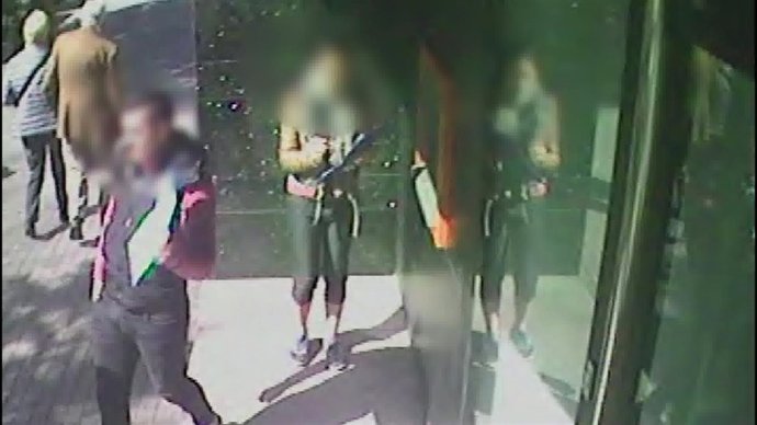 Presuntos autores de un robo por 'scalping'