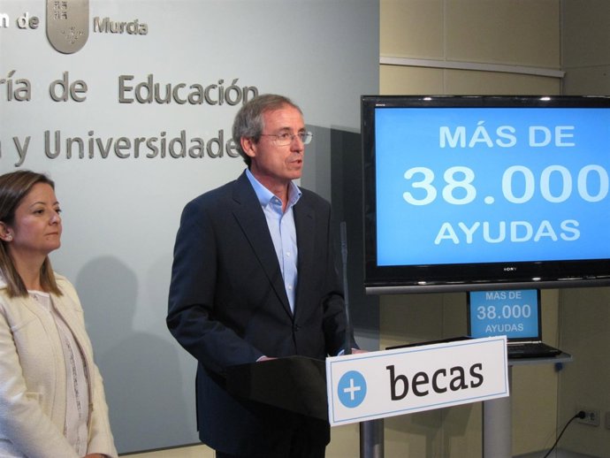 Sánchez y Valcárcel, en la rueda de prensa