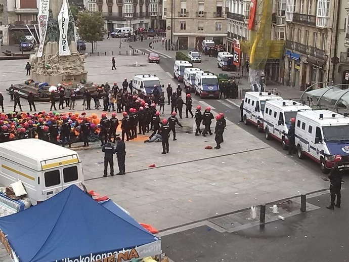 Concentrados en la Virgen Blanca