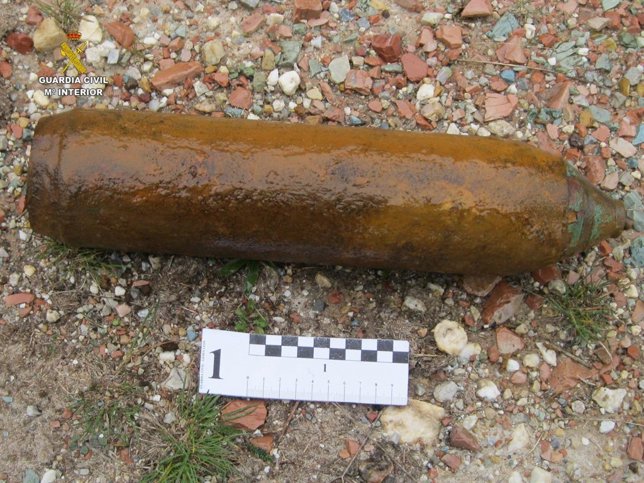 Imagen de la bomba de aviación desactivada.