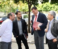 Rojas (IU) promete a Cepes-A un "parque empresarial de economía social" y "discriminación positiva"