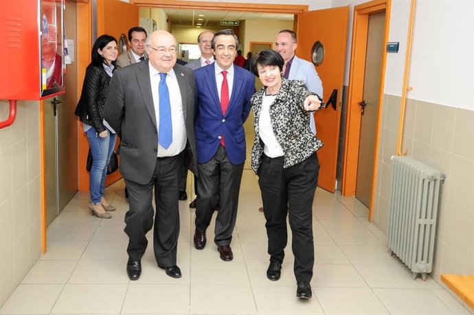 Calderón y Gómez-Sal visitan el campus