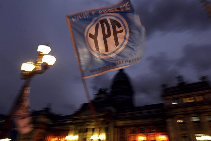 Bandera de YPF 
