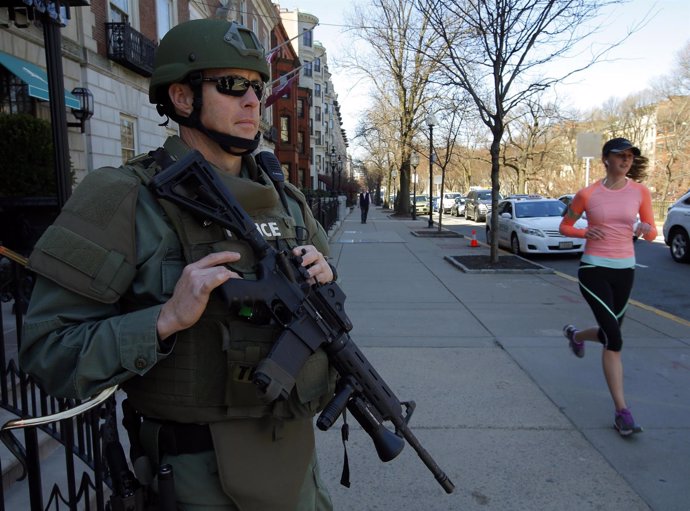 Policía, militar, Estados Unidos, atentado Boston