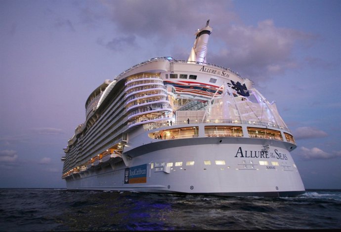 El Allure of the Seas zarpa desde Barcelona
