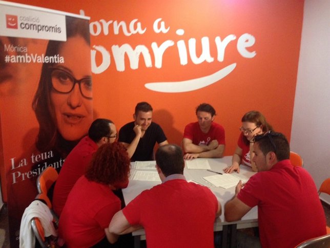 Reunión de Compromís con la Plataforma de Afectados por Ayudas a Vivienda