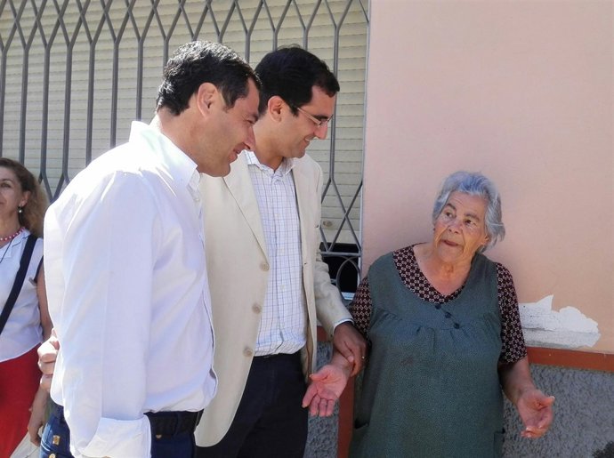 Juanma Moreno, hoy en Villanueva del Ariscal 