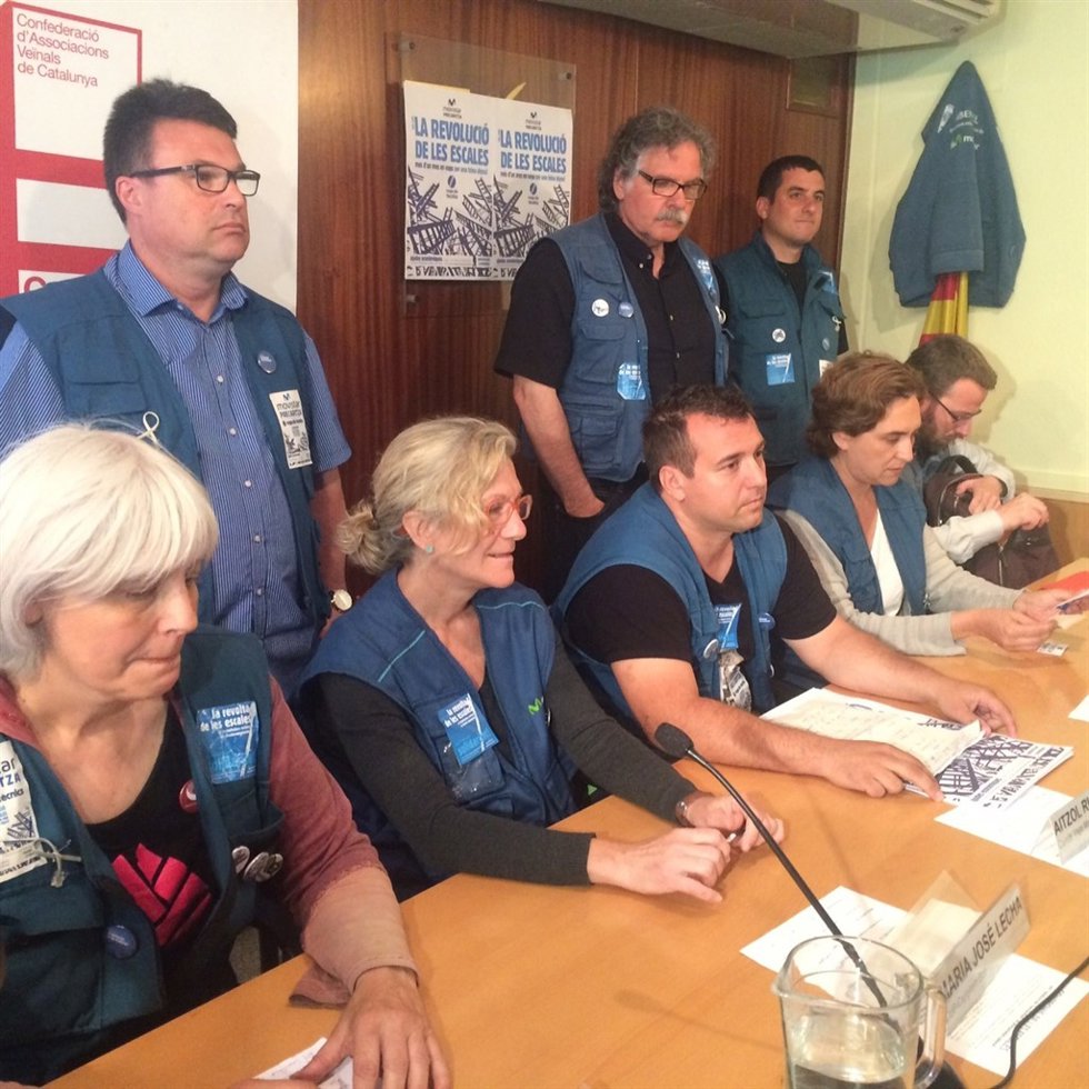 Rueda de prensa de trabajadores de Movistar con presencia de políticos catalanes
