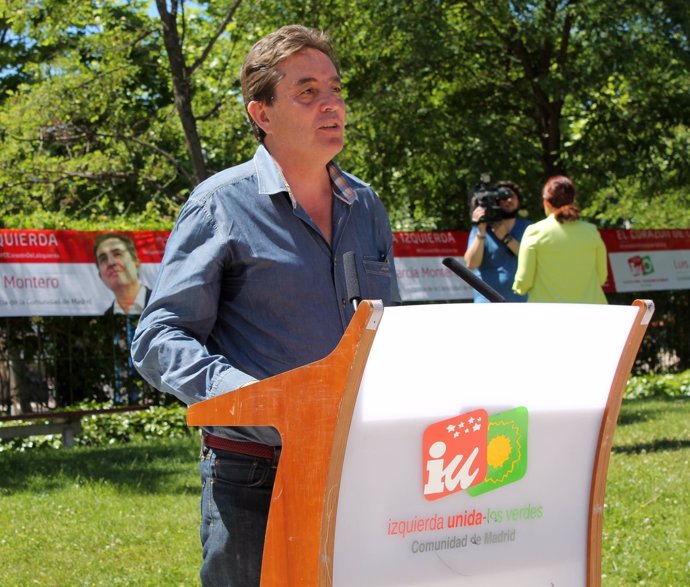 García Montero, en un mitin de campaña en Leganés