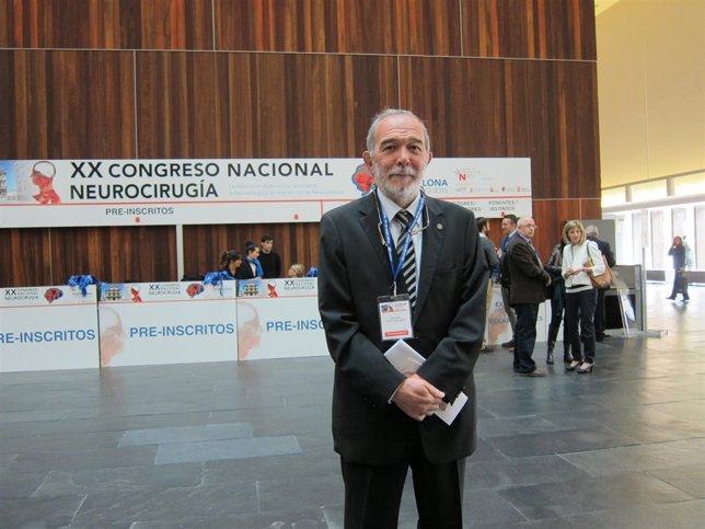 El doctor Eduardo Portillo, jefe del Servicio de Neurocirugía