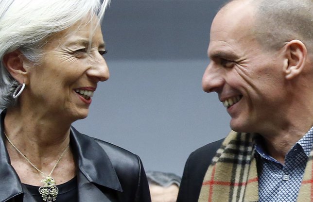IMF Managing Director Lagarde poses with Greek Finance Minister Varoufakis durin