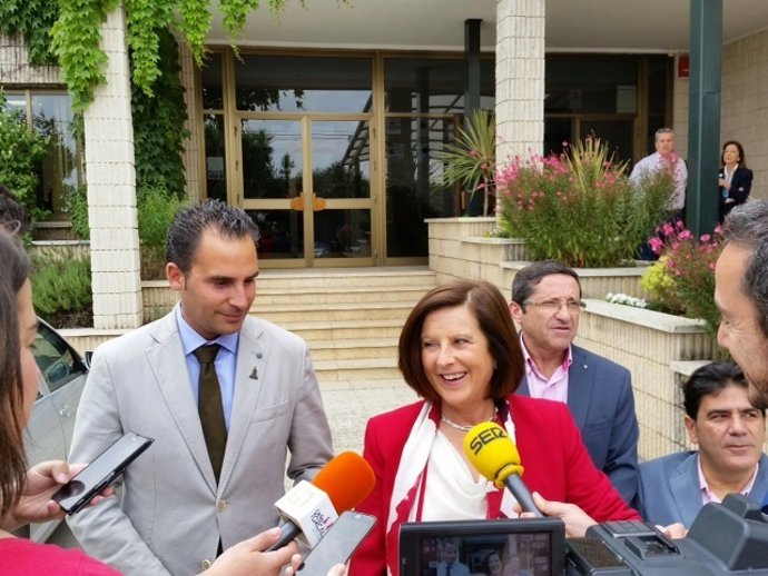 Nota Visita Consejera Igualdad Adipa Antequera