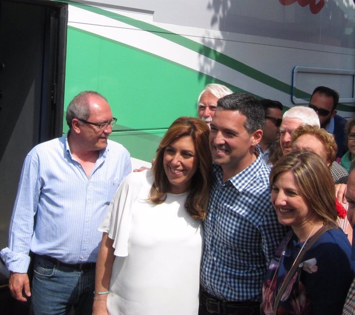 Susana Díaz (PSOE-A) apoya al candidato socialista en Rota, Javier Ruiz Arana