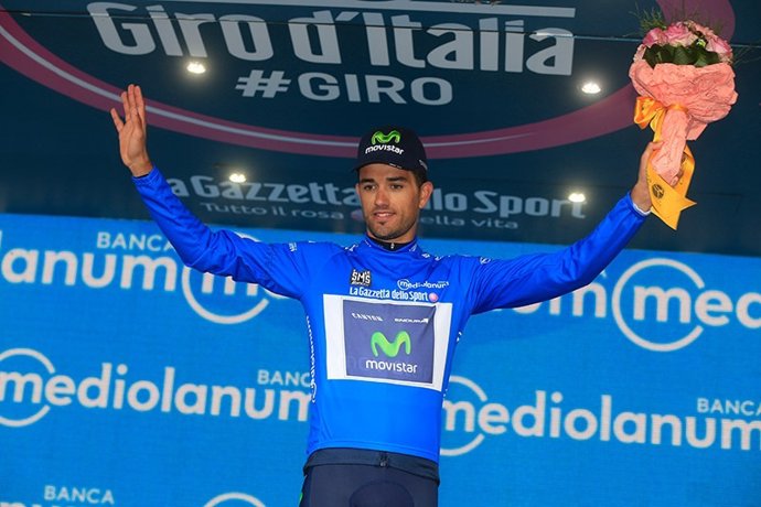 Beñat Intxausti, maillot azul del Giro de Italia