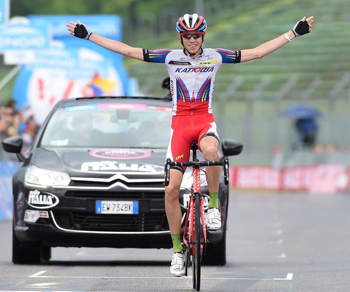 Ilnur Zakarin gana en el Giro      