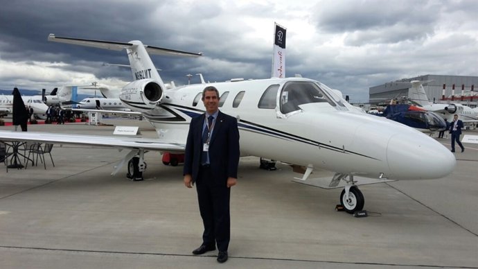 El aeropuerto de Teruel se promociona en Ginebra