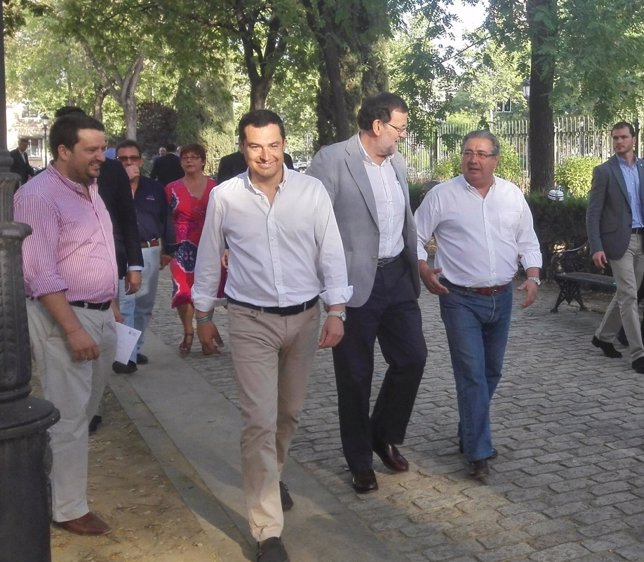 Moreno, Rajoy y Zoido, en Sevilla