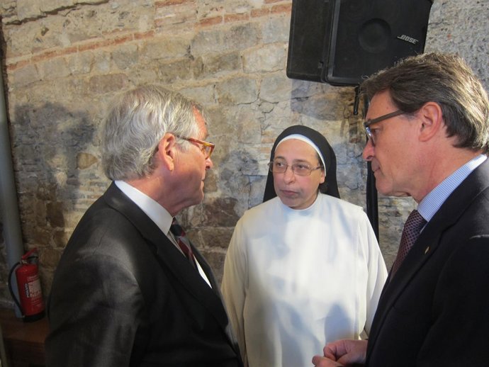 Artur Mas, Xavier Trias y Lucía Caram tras participar en un debate
