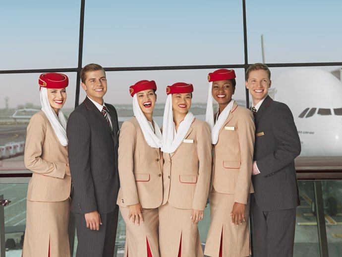 Tripulantes de cabina de Emirates Airlines