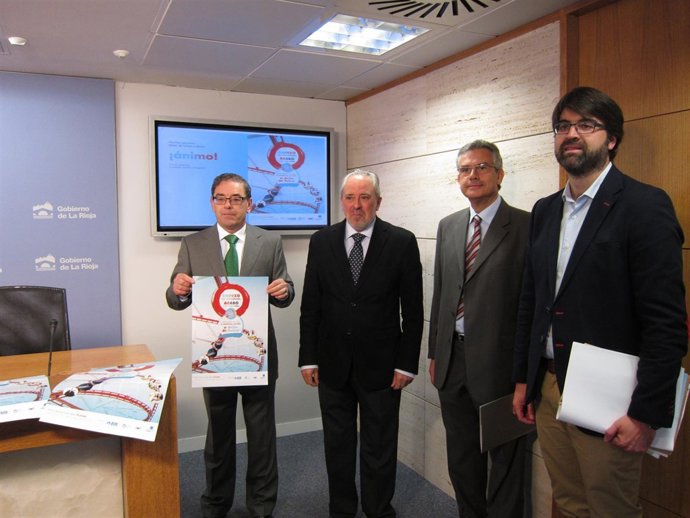 Participantes en la presentación