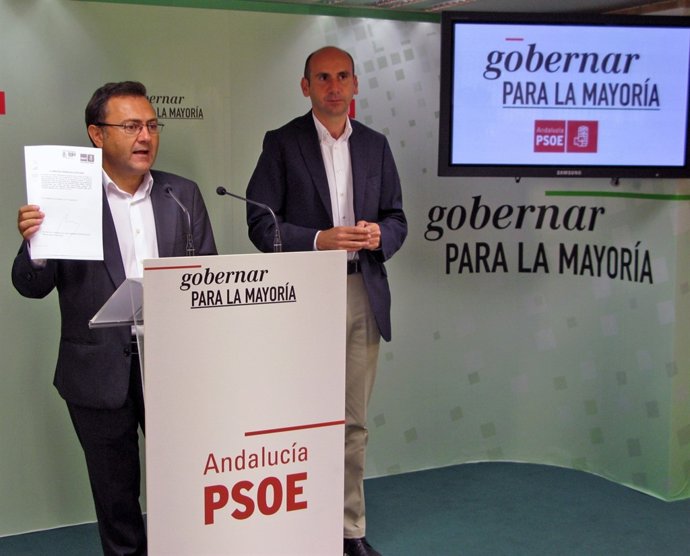Miguel Ángel Heredia y Francisco Conejo en el PSOE