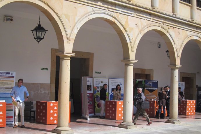 Feria Académica de la Universidad de Oviedo