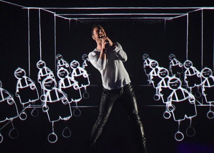 Suecia Mans Zelmerlow  pasa a final eurovision 2015 