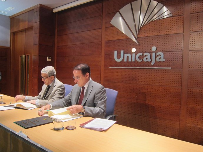 Presidente Unicaja, Braulio Medel, y de CEA y CEM, Javier González de Lara