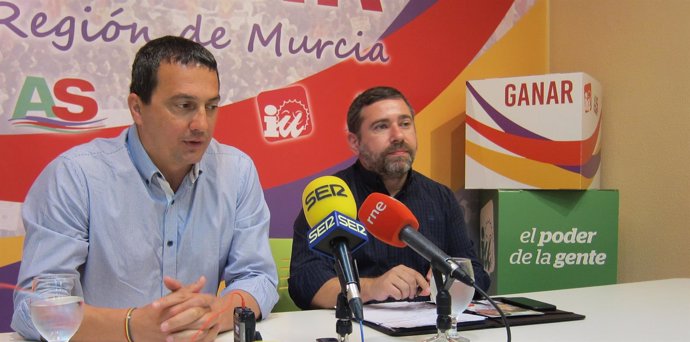 Pujante junto a Javier Couso en rueda de prensa hace balance de la campaña