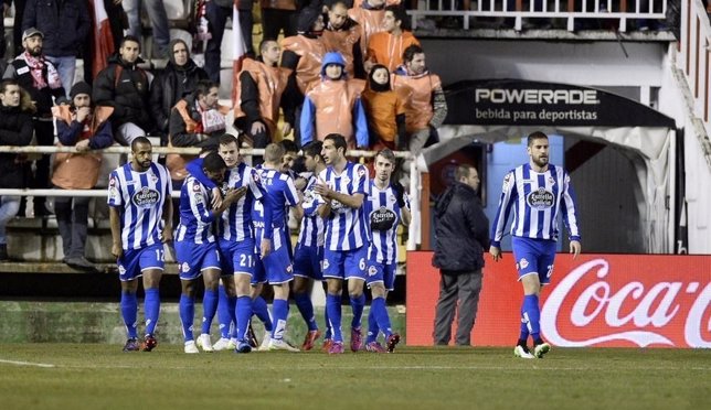 El Deportivo de la Coruña vence al Rayo Vallecano