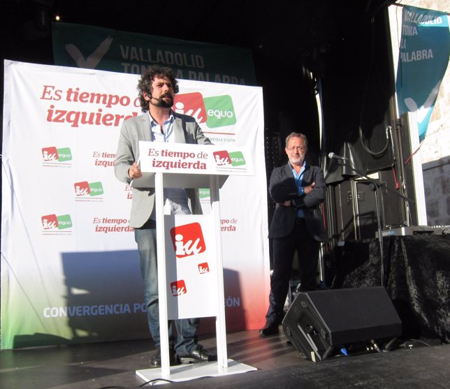 Sarrión cierra la campaña junto a VTLP, que encabeza Manuel Saravia (d)