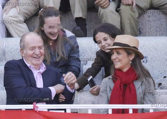 Juan Carlos I y la Infanta Elena