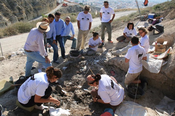 Trabajos arqueológicos en Baza (Granada)