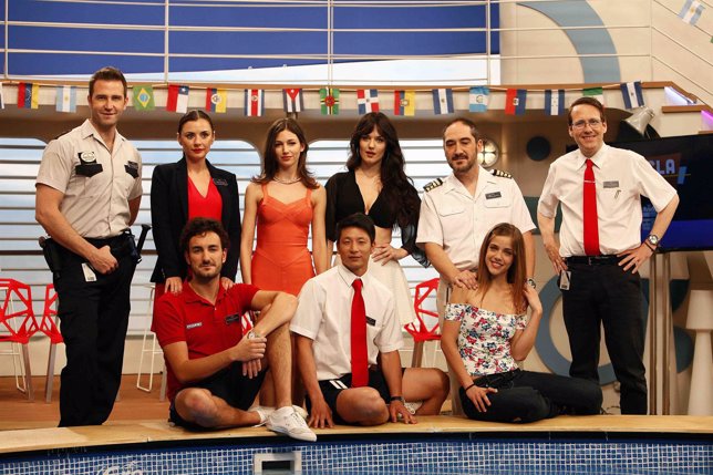 Los actores de la serie 'Anclados' de Telecinco 