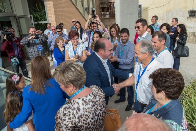 Pedro Antonio Sánchez momentos antes de votar