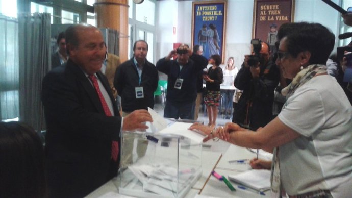 José Torres Hurtado, vota