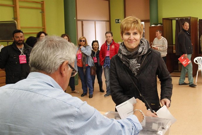 Carolina Martín vota