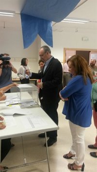 Juan Pablo Durán desea que la ciudadanía "se vuelque hoy a votar"