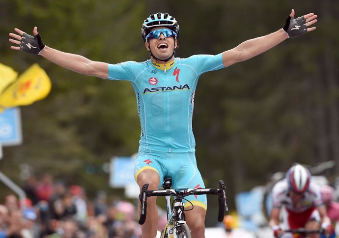 Mikel Landa Astana Giro Italia