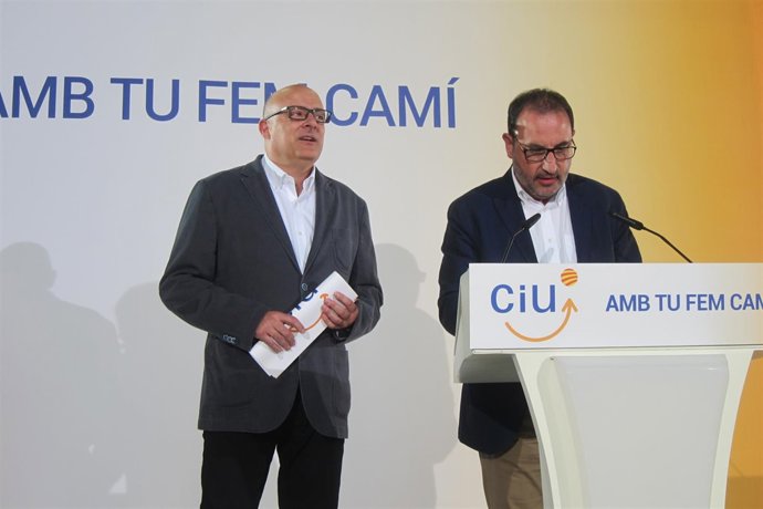 Ramon Espader y Lluis Corominas (CiU) en una primera valoración