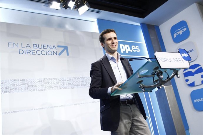 Pablo Casado en la sede del PP 