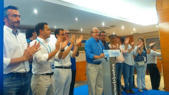 El alcalde y candidato del PP en Huelva, Pedro Rodríguez.